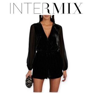 Revolve INTERMIX Black Velvet Romper Blouson Sleeve Evening Cocktail Size 0